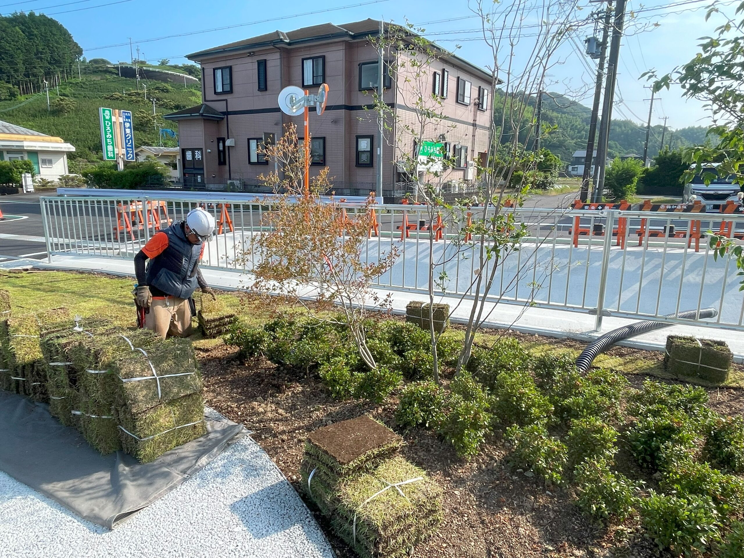 道の駅そらっと牧之原｜芝張り工事